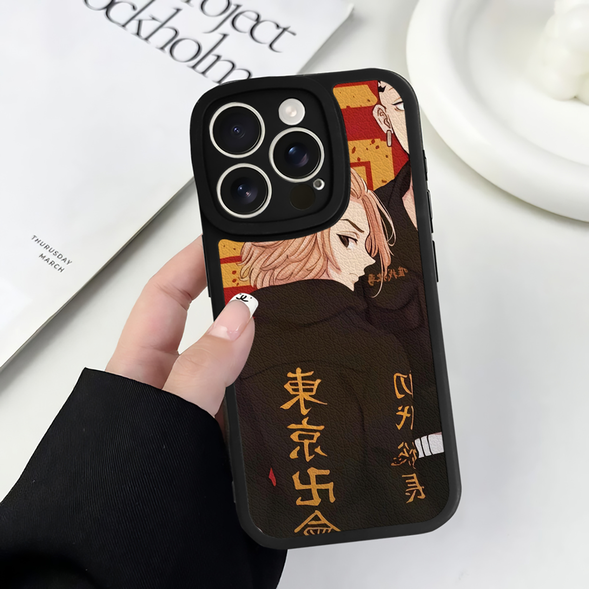 （画像用） 東京リベンジャーズ Tokyo Revengers 【iPhone 16シリーズ対応】シリコンスマホケース（レザー調） 材質：シリコン